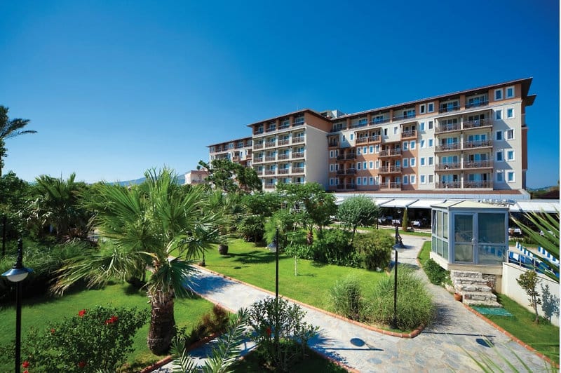 Club Cactus Paradise